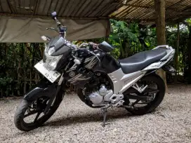 Yamaha new scorpio z 225 cc. Kota bandung.