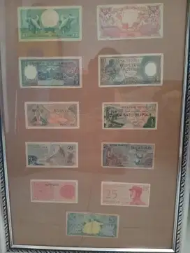 Uang lama  sprti foto