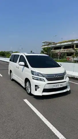[ Termurahh ] VELLFIRE ZG CBU JAPAN 2013