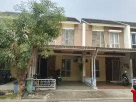 Dijual Cepat Rumah 2 lantai siap pakai, area strategis