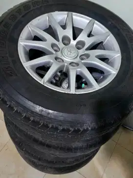 Velg ban oem pajero sport