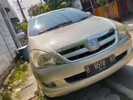 Toyota kijang Inova g th 2005