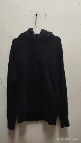 Di jual Hoodie uniklo