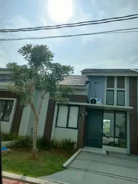 Rumah Telaga Legok dekat BSD