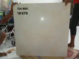 Keramik 80x80 kualitas marmer