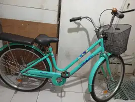 Sepeda mini keranjang genio celesta 26 inch