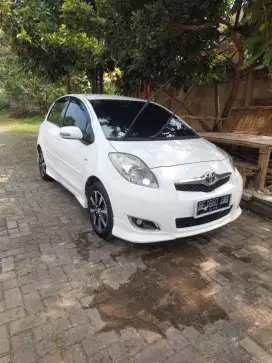 Yaris s limited matic 2011 pemakaian