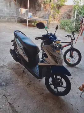 Honda beat 2015 metik
