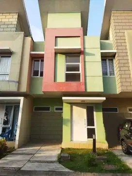 Rumah Baru lokasi strategis Siap Huni Cluster Arcadia Gading Serpong