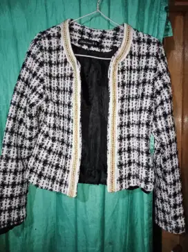 PRELOVED LIKE NEW