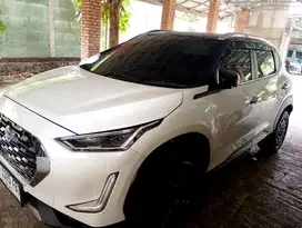 magnite premium cvt