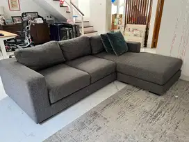Sofa Letter L mint condition!