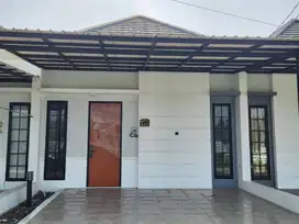 Sewa Rumah Baru di Parung Panjang