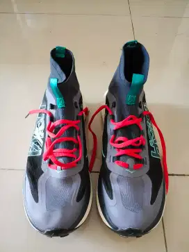 BARANG LANGKA !!!  HOKA TECTON X3 !!!