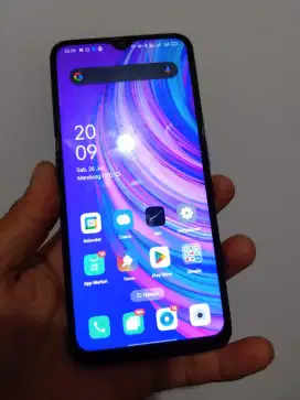 Oppo F11 4/128gb