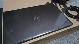 HP Envy x360 Ryzen 7 8GB SSD 512GB