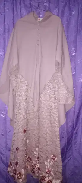 ONE SET GAMIS + KHIMAR LIKE NEW