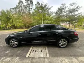 Mercedes-Benz E250 2010 Bensin