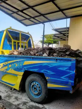 Jasa angkut & buang brangkal puing barangkal sampah daun prabotan dll