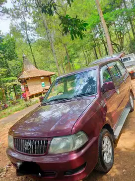 Toyota Kijang 2004 Bensin
