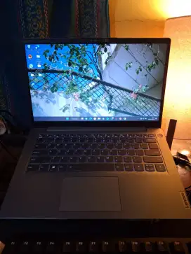 lenovo ideapad i3