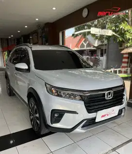 Honda BRV 2022 AT Prestige Sensing Tgn 1 istimewa Like New Low KM