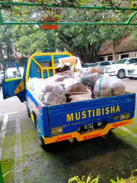 Jasa angkut & buang brangkal puing barangkal sampah daun prabotan dll