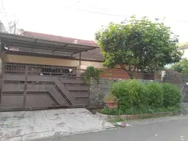 Rumah Asri di Jl Flamboyan Kota Bambu Utara Palmerah Jakarta Barat