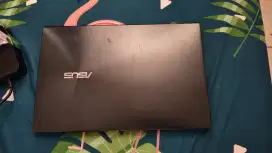 Laptop Asus Zenbook Um425uaz