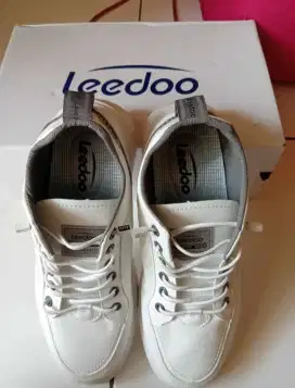 Sepatu leedoo original casual
