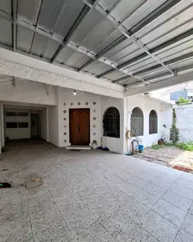 Rumah asri di Lebak bulus