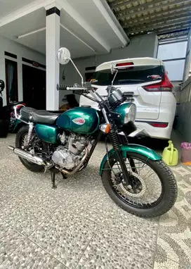 Kawasaki W175 SE 2018 Custome