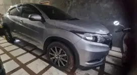 Di Jual HRV E 2017 Matic Silver