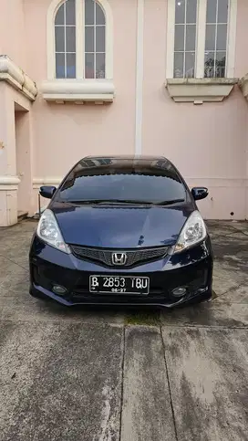 Honda jazz RS tahun 2012 pemakaian pribadi