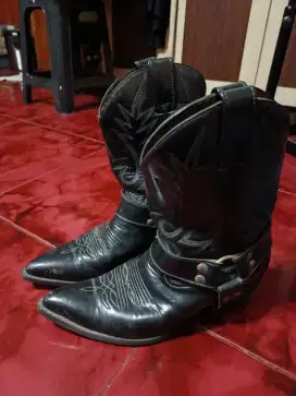 Jual sepatu boots kulit