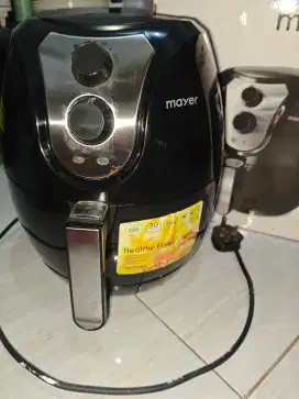Air Fryer Mayer MMAF609 (Singapore Model)