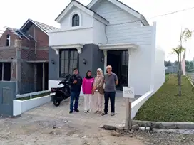 450jtaan Udah dapet Rumah sekeren ini?