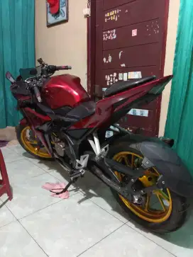 Dijual motor bekas Honda CBR