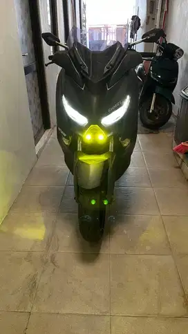 XMAX 250 2019 black