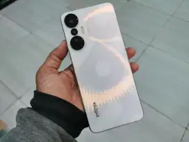 Infinix hot 20s
Ram 8+5/128