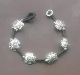 Gelang unik motif turtle Australia