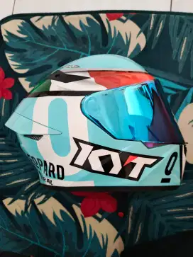 Helm kyt ttc dalla porta