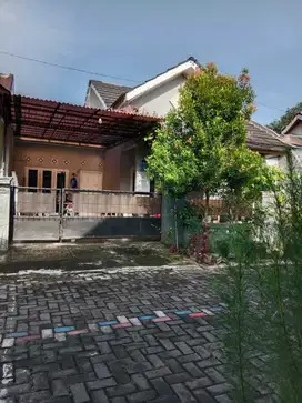 Dijual rumah tambaksogra purwokerto