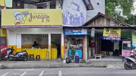 Dijual Rumah + Outlet Kue Bandung Juragan 79