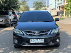 Corolla Altis 2.0 V AT 2012 Hitam