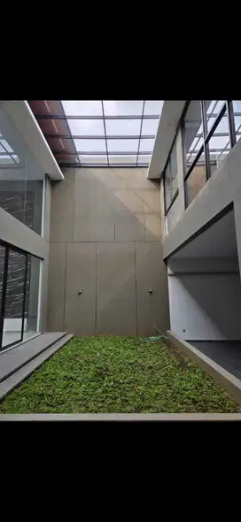 Rumah mewah, siap pakai, aman di summarecon xandari dijual cepat