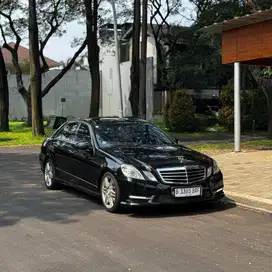 MERCEDES-BENZ E300 AMG 2012