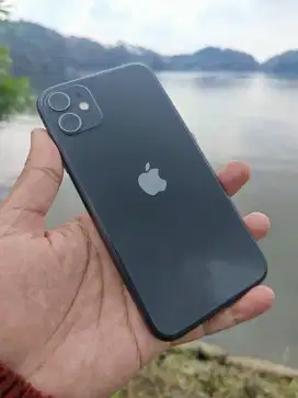 Iphone 11 128gb garansi ibox no minus mulus fulldus