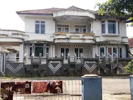 Jual cepat Rumah megah kuningan jabar