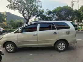 Toyota Kijang Innova 2006 Diesel
